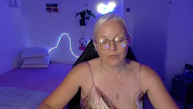 Živý XXX chat Linsy_Kim