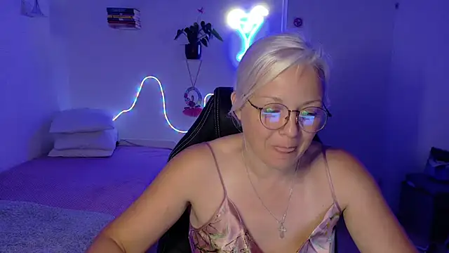 Czat XXX na żywo – Linsy_Kim