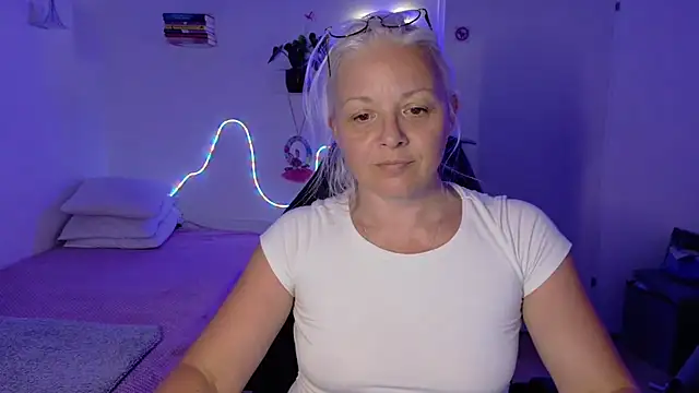 Linsy_Kim XXX чат на живо