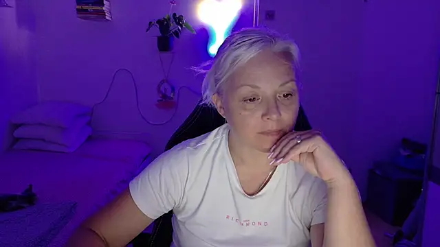 Linsy_Kim Live XXX Chat