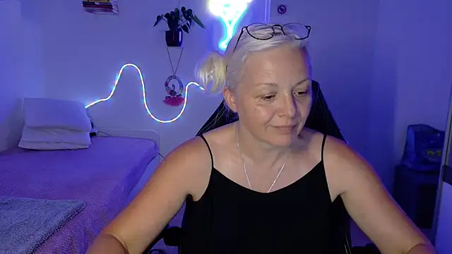 Linsy_Kim Chat XXX live