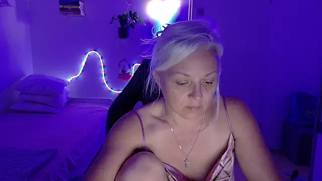 Czat XXX na żywo – Linsy_Kim