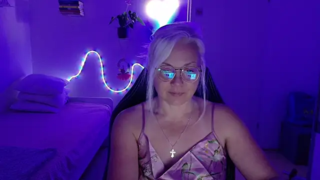 Živý XXX chat Linsy_Kim