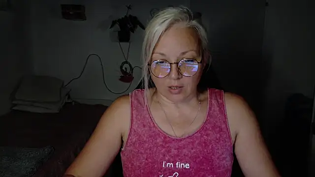 Chat +18 de Linsy_Kim ao vivo