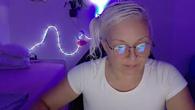 Chat XXX en directo de Linsy_Kim