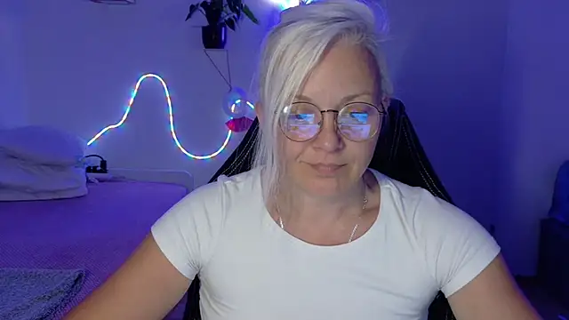 Živý XXX chat Linsy_Kim