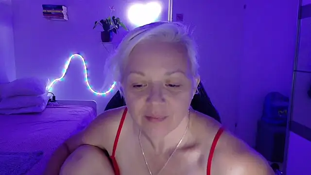 دردشة Linsy_Kim الجنسية المباشرة