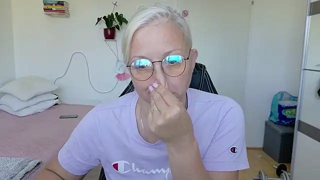 دردشة Linsy_Kim الجنسية المباشرة