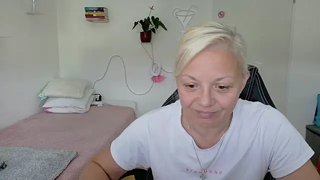 Chatroom XXX en direct de Linsy_Kim