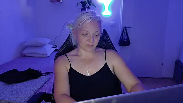Linsy_Kim – Naživo XXX chat