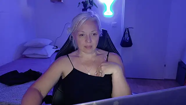 Chat XXX en directo de Linsy_Kim