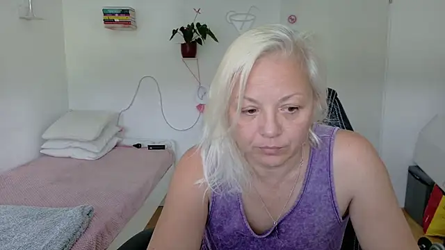 Chat XXX en directo de Linsy_Kim