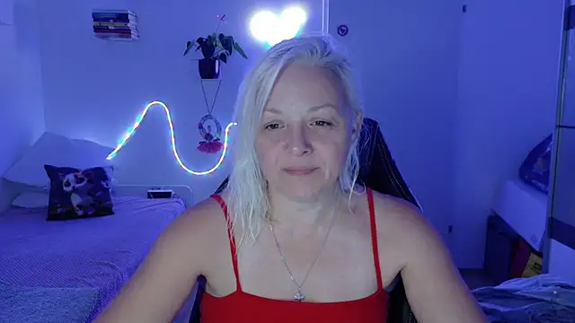 Chat +18 de Linsy_Kim ao vivo