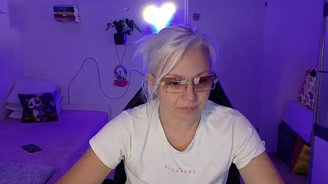 Linsy_Kim XXX чат на живо