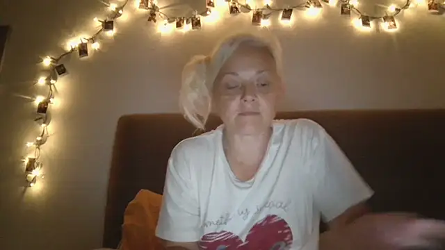 Chat XXX en directo de Linsy_Kim