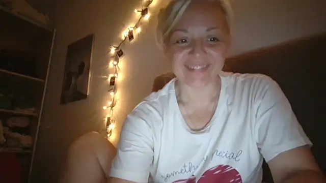 Linsy_Kim XXX чат на живо