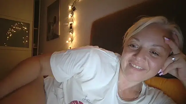 Linsy_Kim Chat XXX in diretta