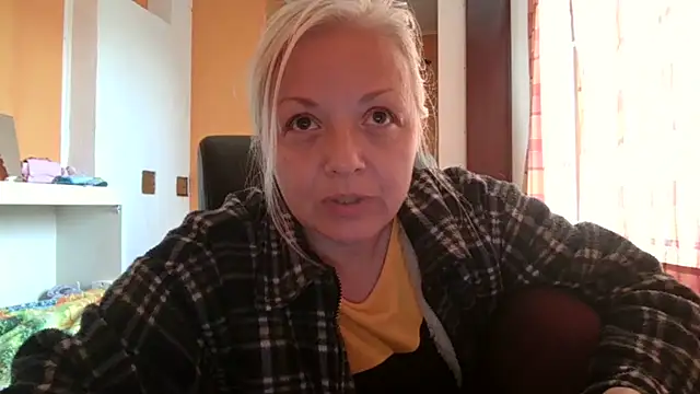 Chat XXX en directo de Linsy_Kim