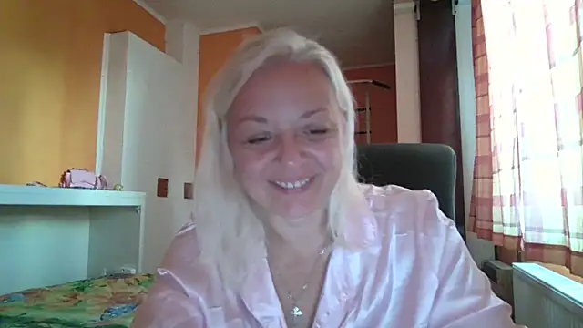Chat XXX en directo de Linsy_Kim