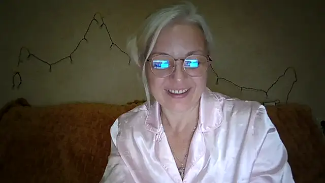 دردشة Linsy_Kim الجنسية المباشرة