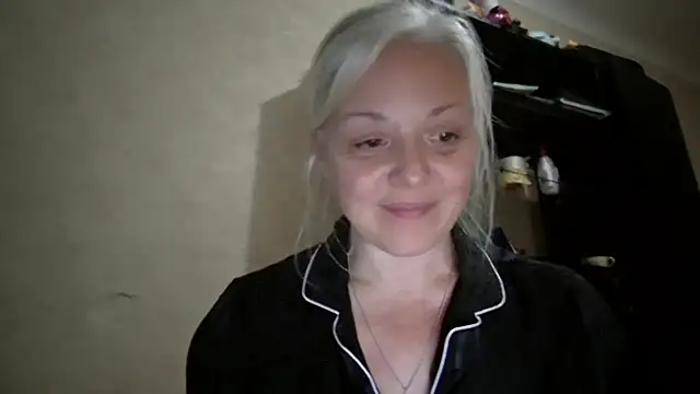 Linsy_Kim's Live Chat Room