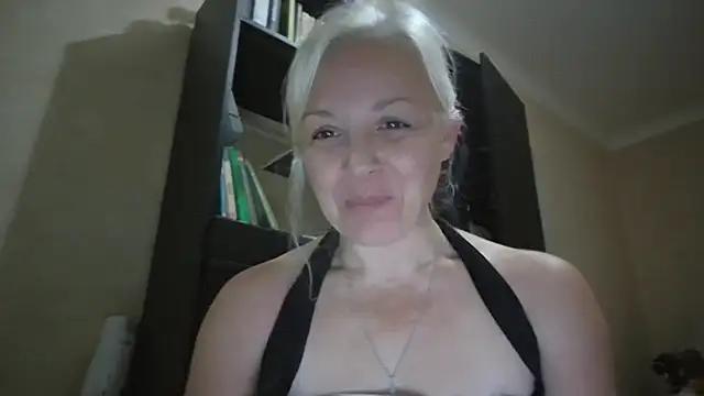 Linsy_Kim Obrolan Langsung XXX
