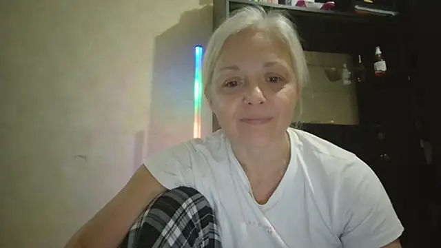 Živý XXX chat Linsy_Kim