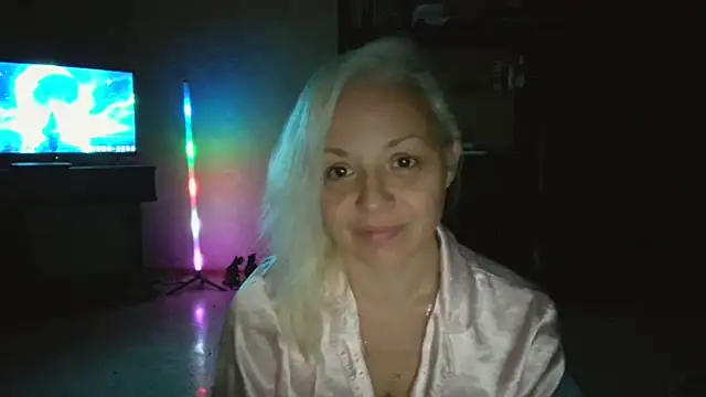 دردشة Linsy_Kim الجنسية المباشرة
