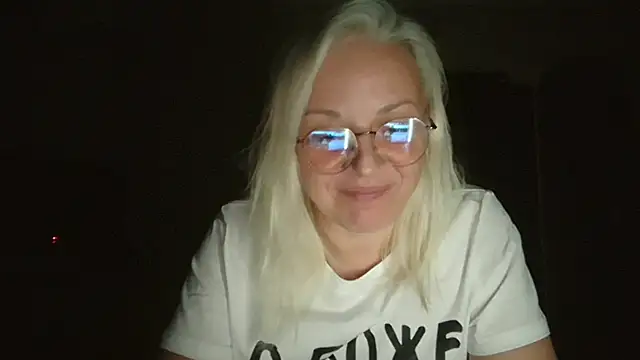 Czat XXX na żywo – Linsy_Kim