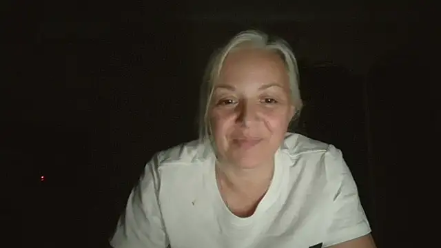 Živý XXX chat Linsy_Kim