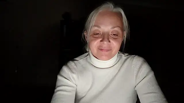XXX chat uživo modela Linsy_Kim