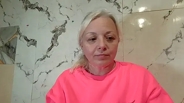 Linsy_Kim Adlı Modelin Canlı XXX Sohbeti
