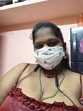 عرض كام revathisree