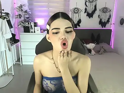 Webkamerová show tstoni_talks