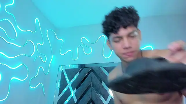 Robertmiller21 Show Webcam