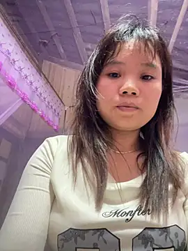 Show modela Ngoc-bbi na web-kameri