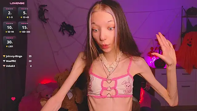 KiraGlam's Live XXX Chat