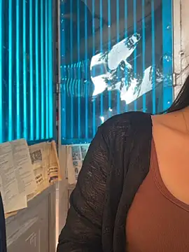 Clara8899's Webcam Show