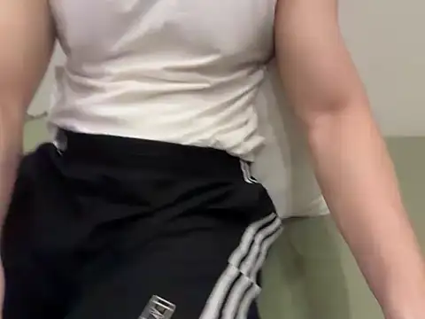 hug9994xxx 网络视讯表演