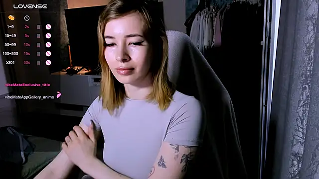 ZoyaMill's Live XXX Chat