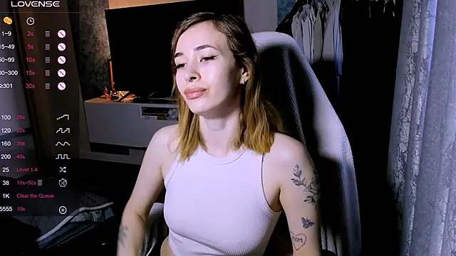 Chat XXX en directo de ZoyaMill