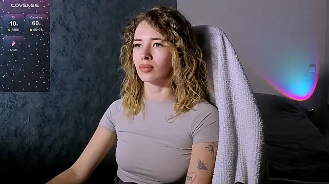 ZoyaMill Live XXX-Chat