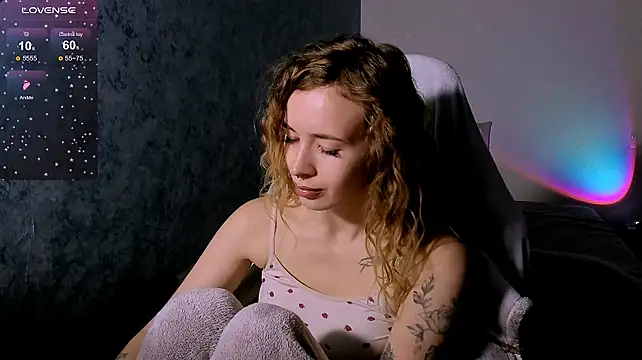ZoyaMill Show in webcam