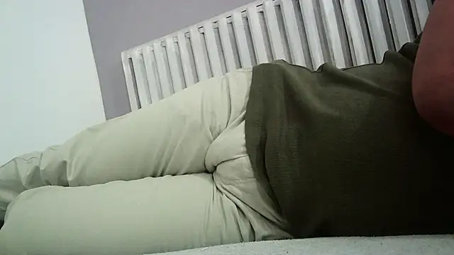 CplusUneRumeurAceStadeMDR's Webcam Show