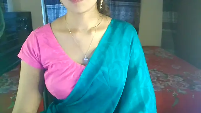 Anaya-7 ওয়েবক্যাম শো