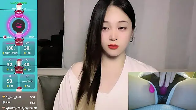 woaiqinqin 现场XXX聊天