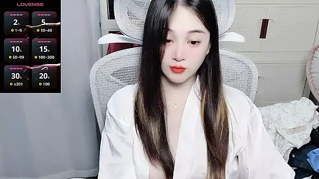 woaiqinqin's Live XXX Chat