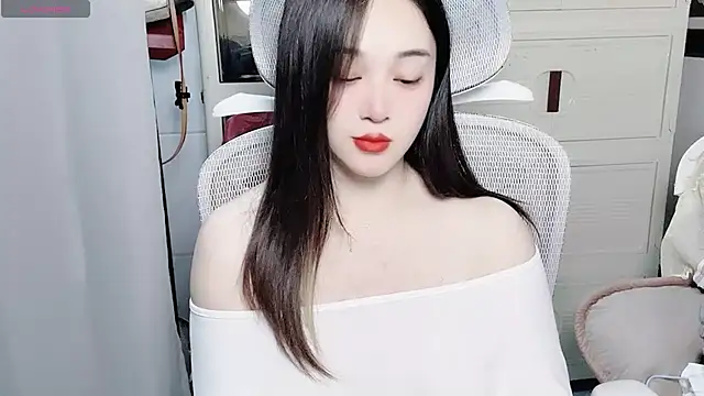 צ'אט XXX בשידור חי של woaiqinqin