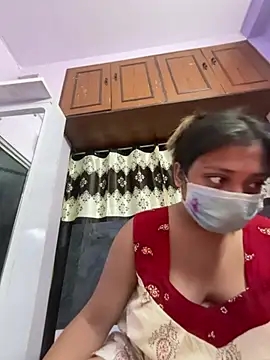 Yourhornynightmare ওয়েবক্যাম শো