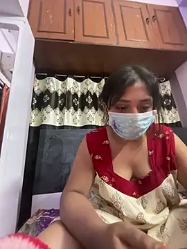 Yourhornynightmare ওয়েবক্যাম শো